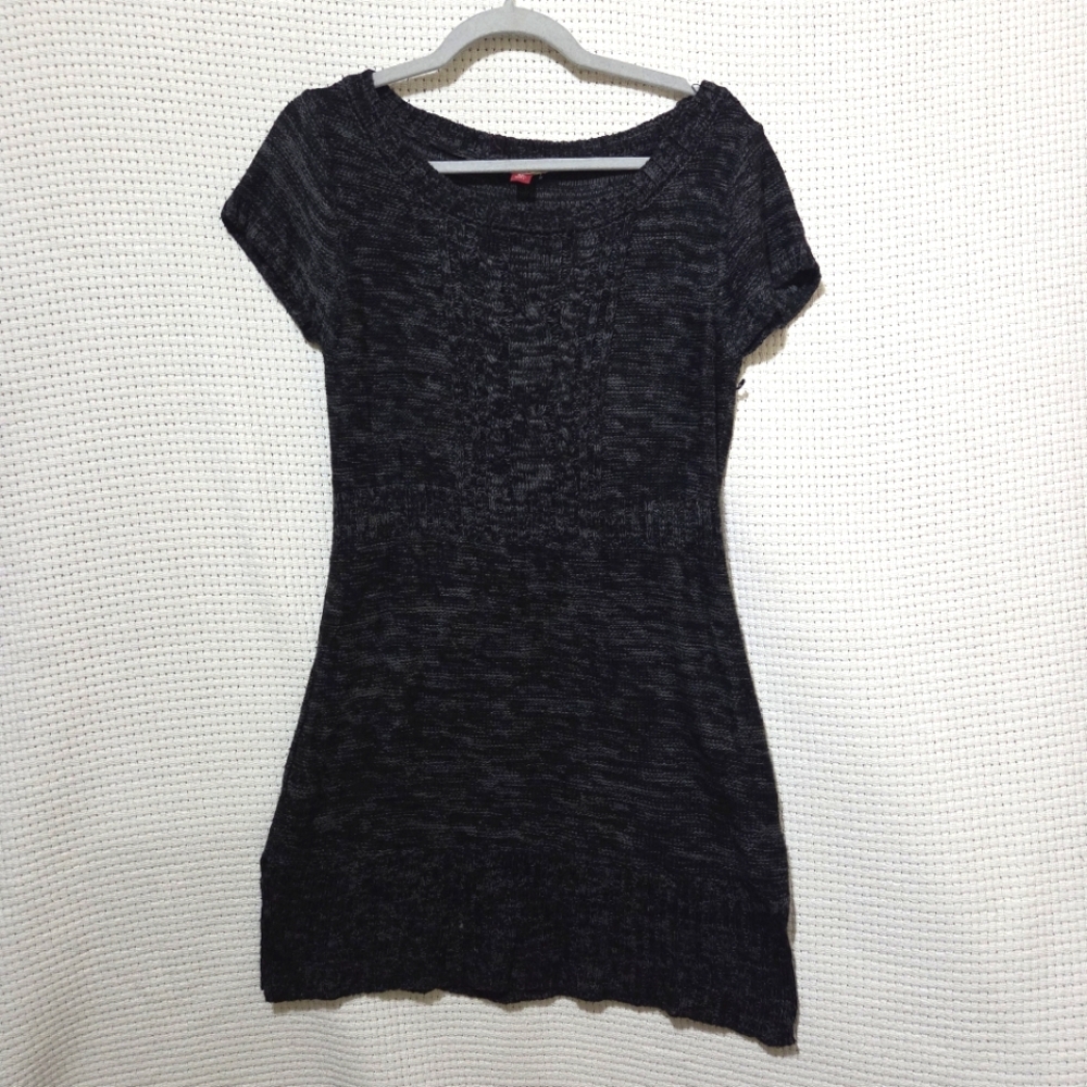 Lei Junior XL Heathered Black Short Sleeve Knit Dress With Lining
